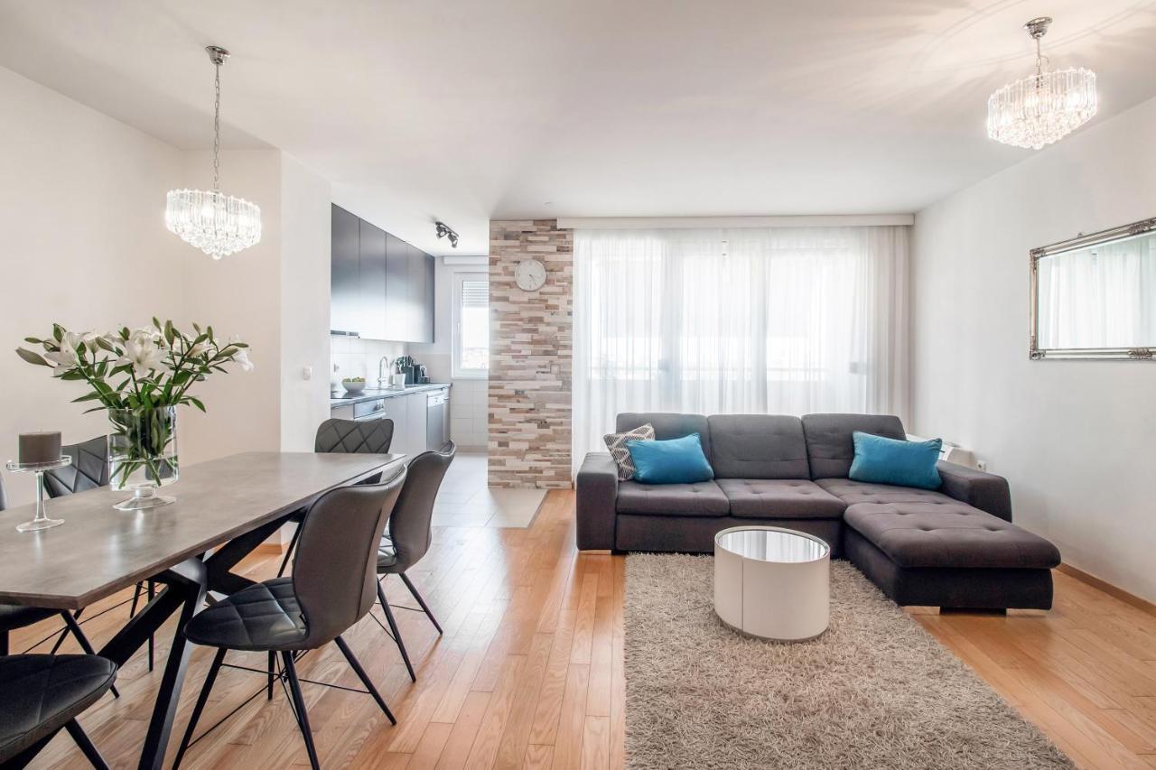 Apartment Montesa Zadar With Free Parking And Balcony Ngoại thất bức ảnh