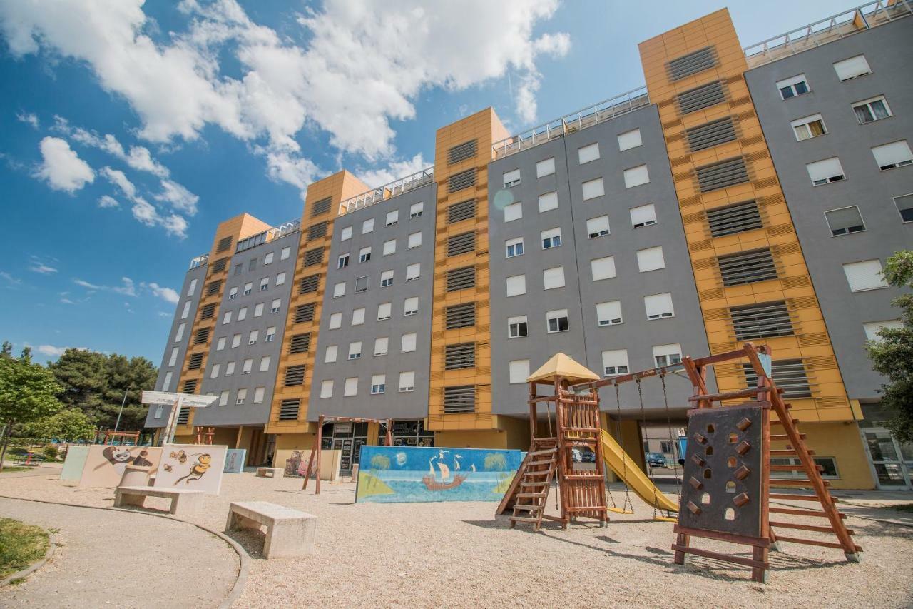 Apartment Montesa Zadar With Free Parking And Balcony Ngoại thất bức ảnh